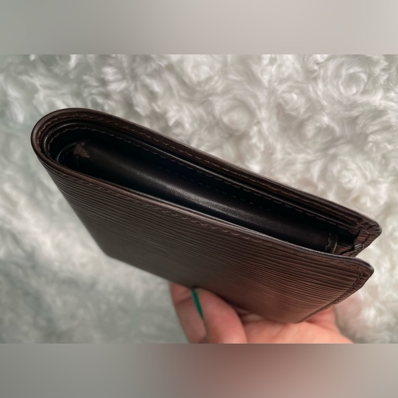 Louis Vuitton Mens Mocha Marco wallet ๐ค - Picture 5 of 11